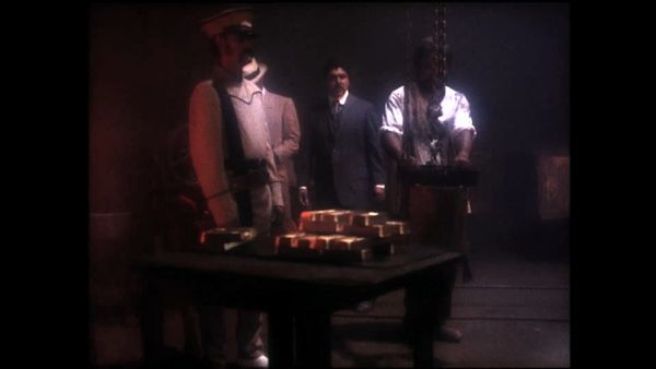 Unsolved Mysteries with Dennis Farina - Episode: 1