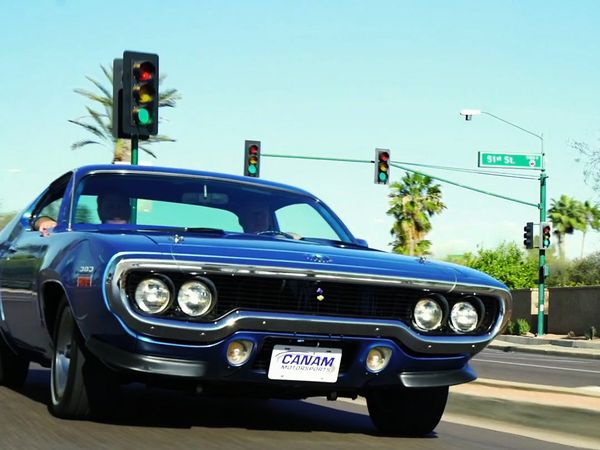 Car Hunters - Motor City Memories