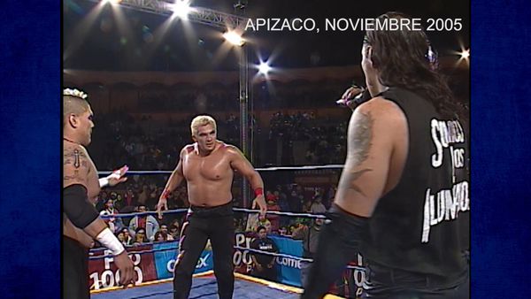 Lucha libre AAA - APIZACO