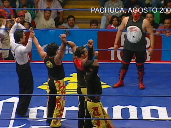 Lucha libre AAA - PACHUCA