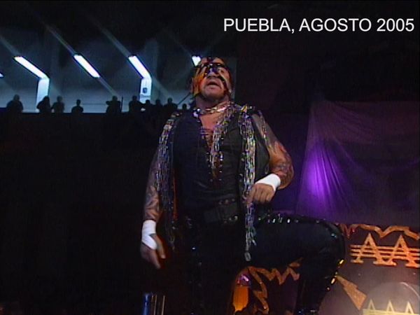 Lucha libre AAA - PUEBLA