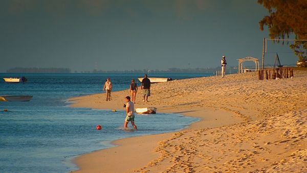 World's Best Beaches - Europe And Indian Ocean