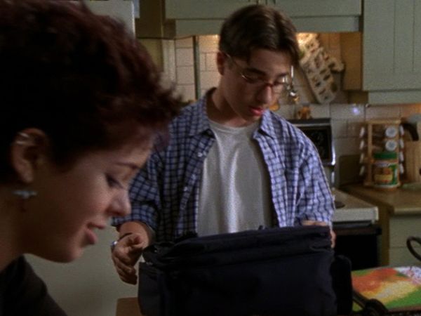 Degrassi: The Next Generation - Mirror in the Bathroom