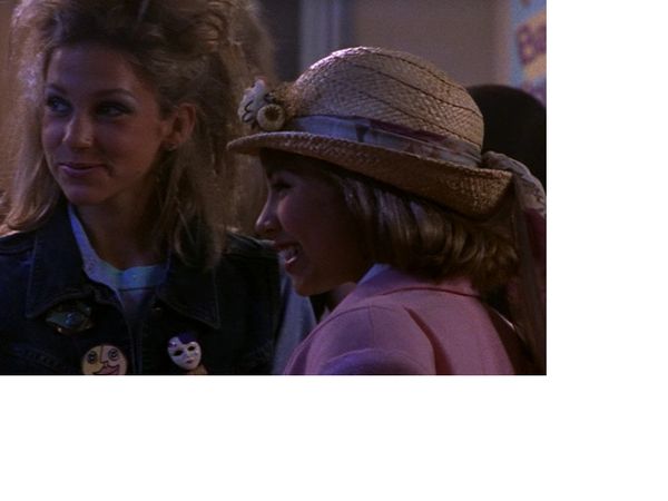 Degrassi: The Next Generation - Girls Just Wanna Have Fun