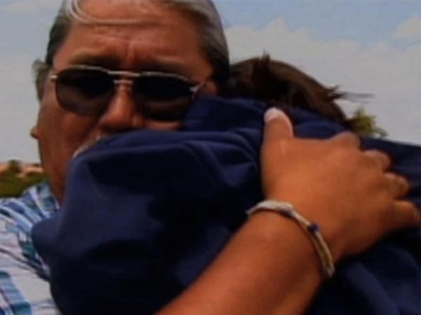 It's A Miracle - 311: Accidental Angel; Friends Forever; Miracle Detector