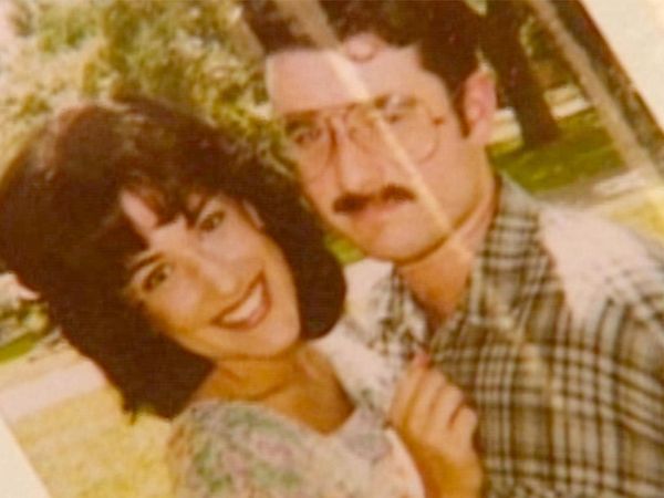 It's A Miracle - 102: Town Menorah; Kidney Connection; God Was My Co-Pilot; Mountain Vision; On-Ramp Romance