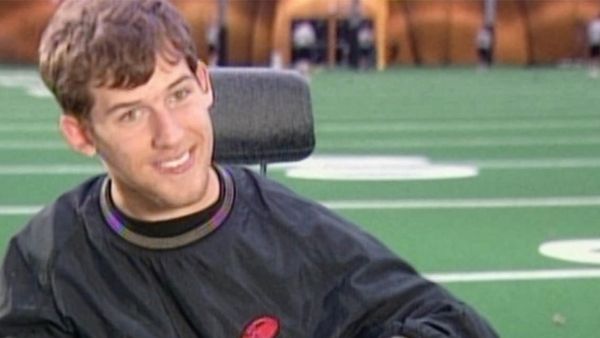 It's A Miracle - 215: Mom's Abduction; Sammy Saves Spot; Football Coach; Oregon Capsized