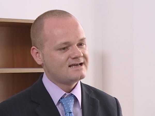 Homes Under The Hammer - Episode 15