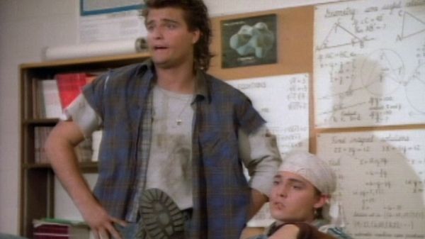 21 Jump Street - Champagne High