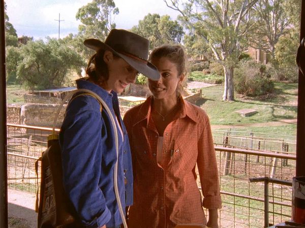McLeod's Daughters - McLeod's Daughters