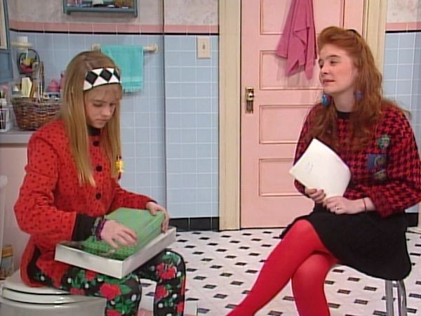 Clarissa Explains It All - School Picture