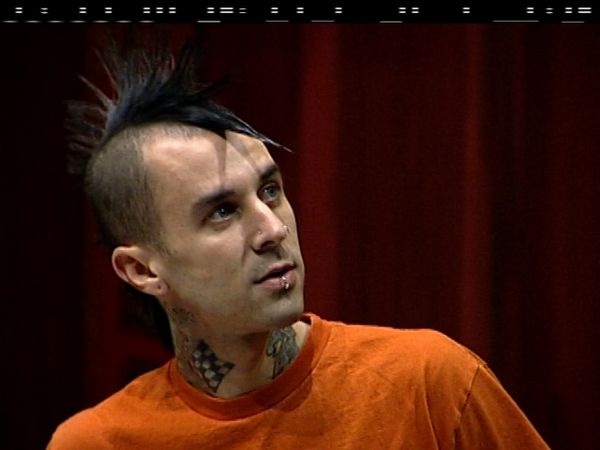 Punk'd - Jaime Pressly, Blink 182 (Travis)
