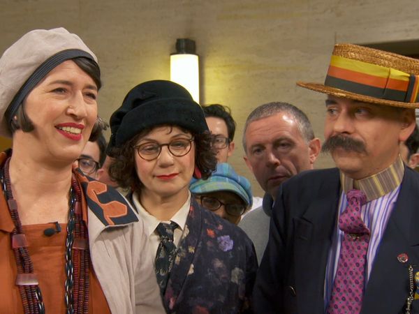 Antiques Roadshow UK - Senate House 1