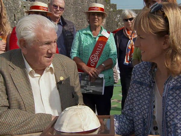 Antiques Roadshow UK - Pembroke Castle 2