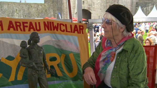 Antiques Roadshow UK - Pembroke Castle 1