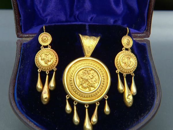 Antiques Roadshow UK - Fountains Abbey 1