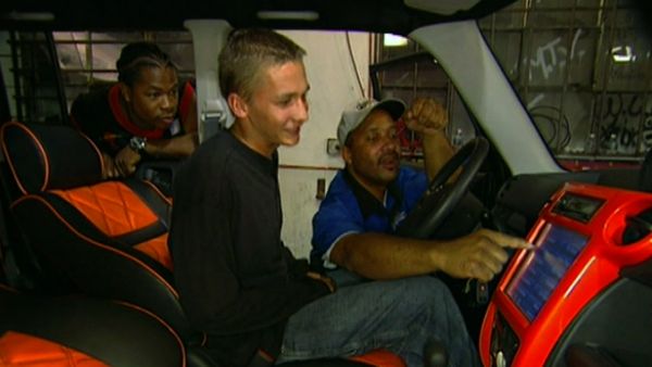 Pimp my Ride - 1989 Ford Escort