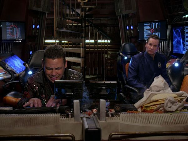 Red Dwarf - Entangled
