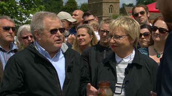 Antiques Roadshow UK - Broughton 1