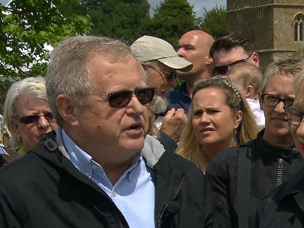 Antiques Roadshow UK - Broughton 1