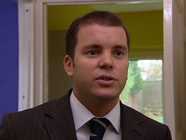 Homes Under The Hammer - Episode 19
