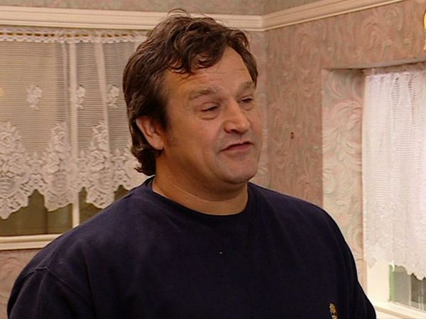 Homes Under The Hammer - Episode 9