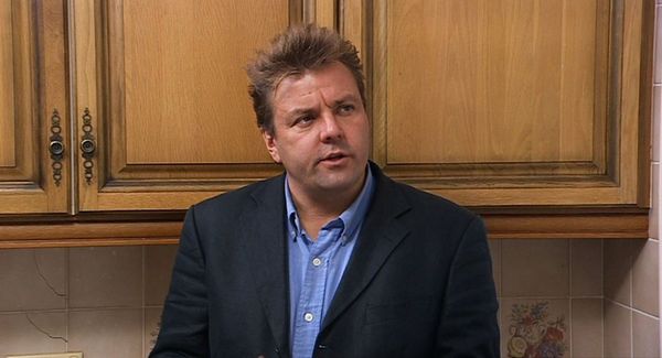 Homes Under The Hammer - Episode 16