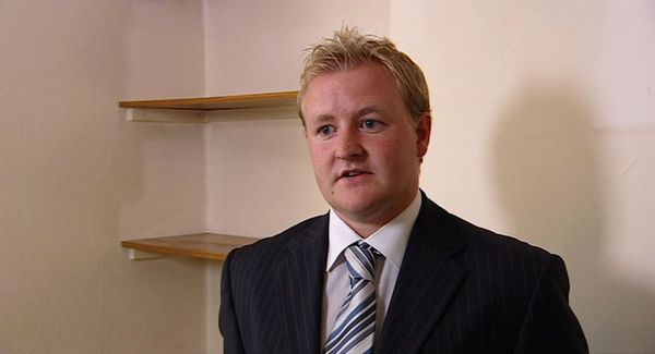 Homes Under The Hammer - Episode 3