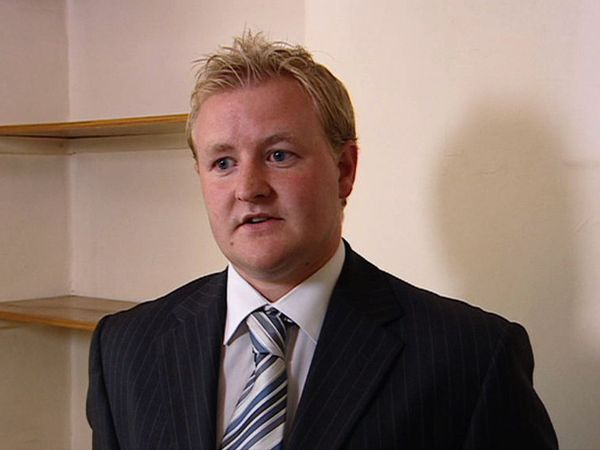 Homes Under The Hammer - Episode 3