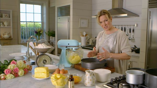 Rachel Allen's Cake Diaries - Rachel Allen's Cake Diaries