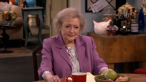 Hot in Cleveland - Mystery Date: Oscar Edition