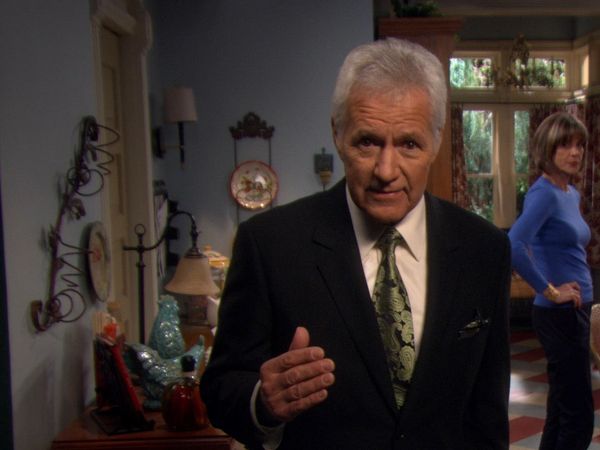 Hot in Cleveland - Stayin' Alive!