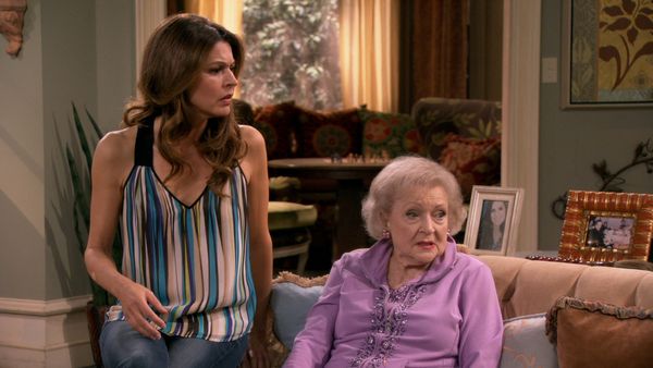 Hot in Cleveland - Bad George Clooney