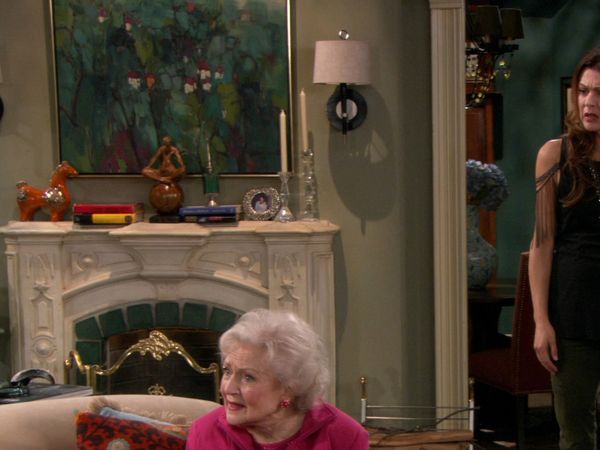 Hot in Cleveland - How I Met My Mother