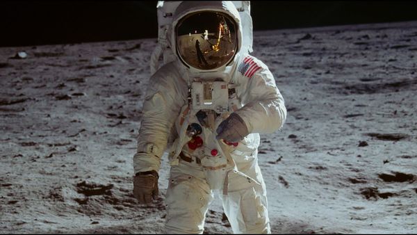 The Apollo Chronicles - Part 4 - Hailed As Heroes
