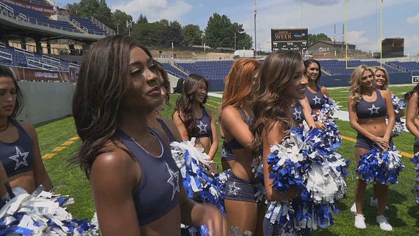 Dallas Cowboys Cheerleaders: Making the Team - Hall Of Fame Week