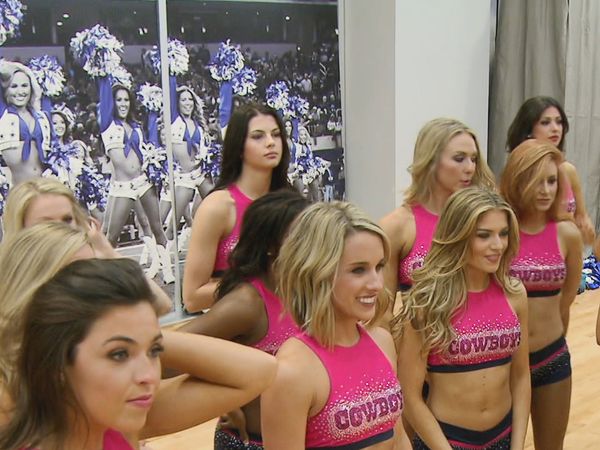 Dallas Cowboys Cheerleaders: Making the Team - Getting The Look