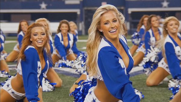 Dallas Cowboys Cheerleaders: Making the Team - Auditions Begin