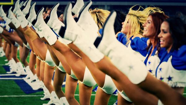 Dallas Cowboys Cheerleaders: Making the Team - Finals