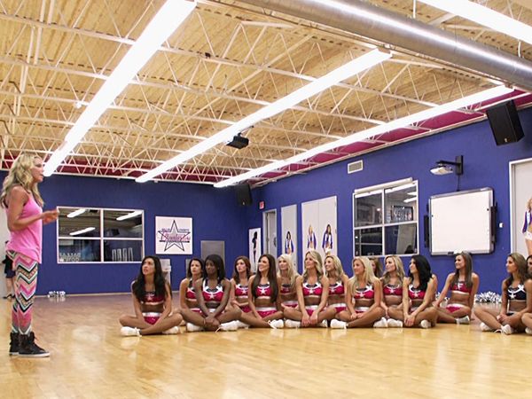 Dallas Cowboys Cheerleaders: Making the Team - Episode 905