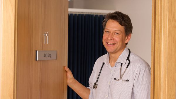 GPs: Behind Closed Doors - Episode 6