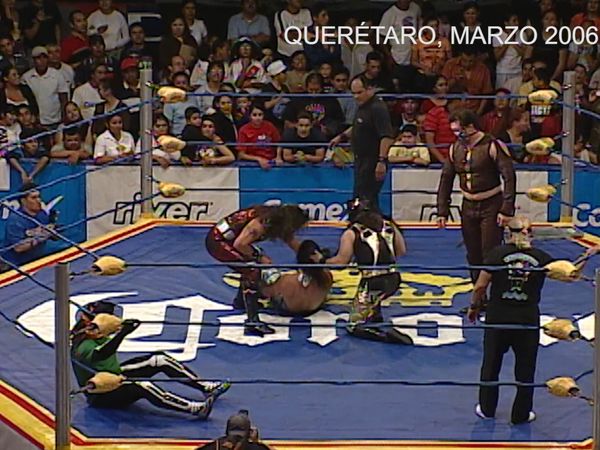 Lucha libre AAA - QUERETARO