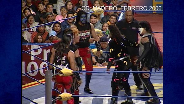 Lucha libre AAA - CD. MADERO