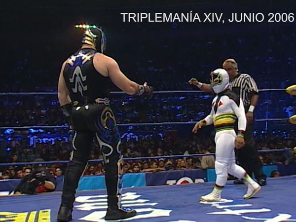 Lucha libre AAA - TRIPLEMANIA XIV