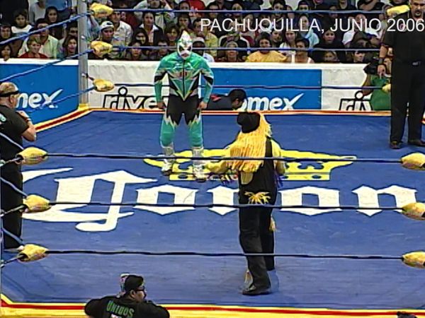 Lucha libre AAA - PACHUQUILLA