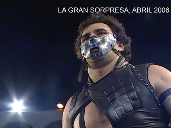 Lucha libre AAA - LA GRAN SORPRESA