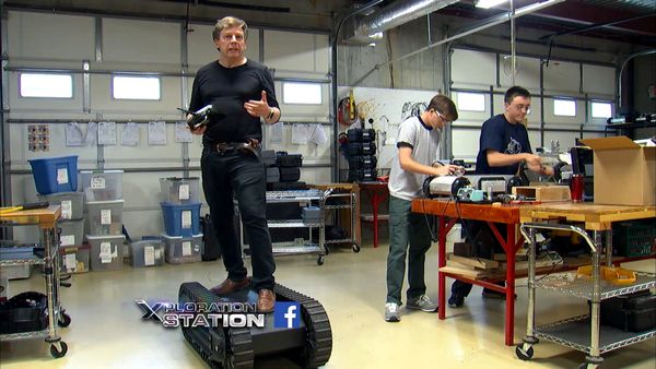 Xploration Earth 2050 - Robot Makers and Innovators