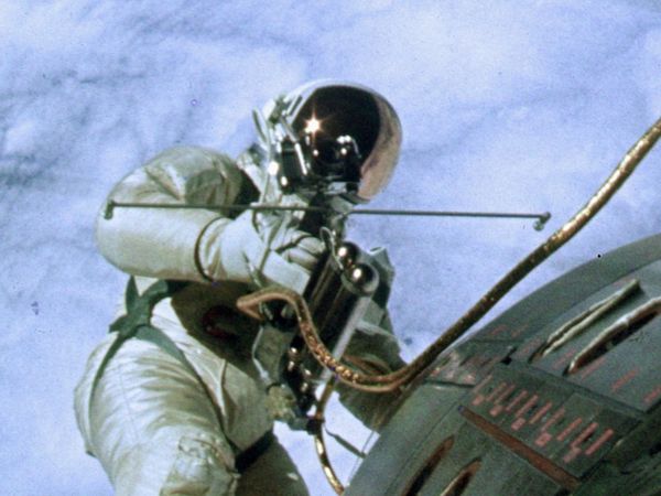 The Apollo Chronicles - Part 2 - Perilous Steps