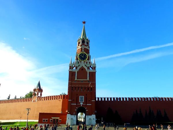 Xploration Outer Space - Student Astronaut Contest Russia