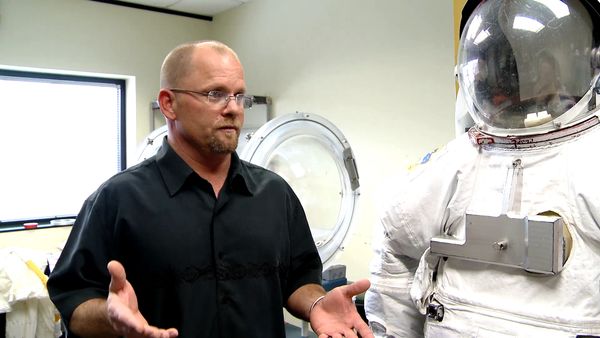 Xploration Outer Space - Astronaut Training